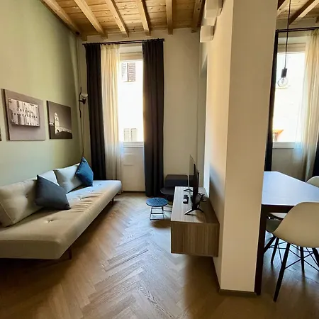 Saragozza 2 Intero In Centro Storico Wifi E Parcheggio Gratuito מודנה