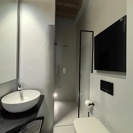 Saragozza 2 Intero In Centro Storico Wifi E Parcheggio Gratuito דירה